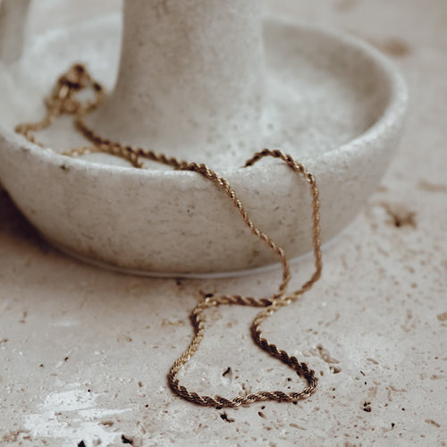 dainty rope chain necklace